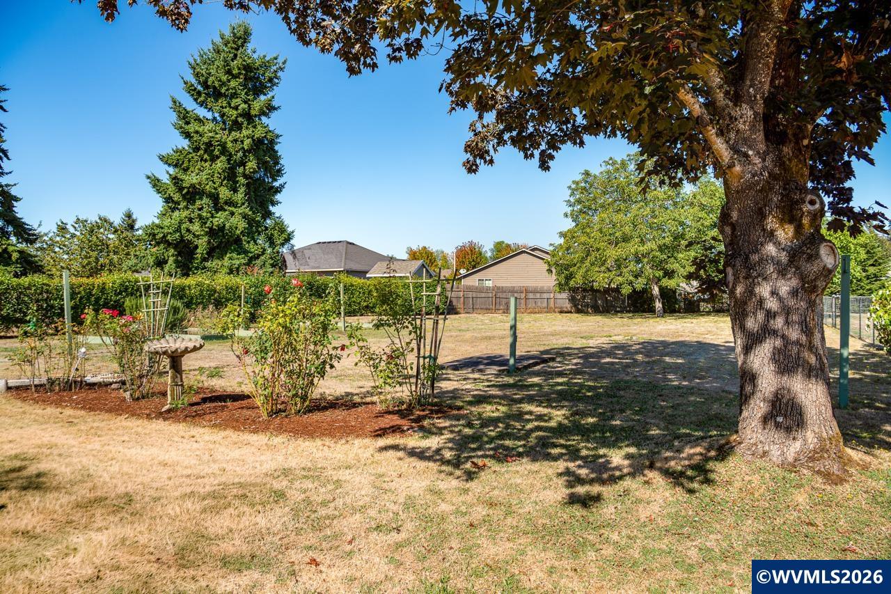 5099 Caplinger Road Southeast Salem, OR 97317 - Photo 11 of 35 Gallery Image 11