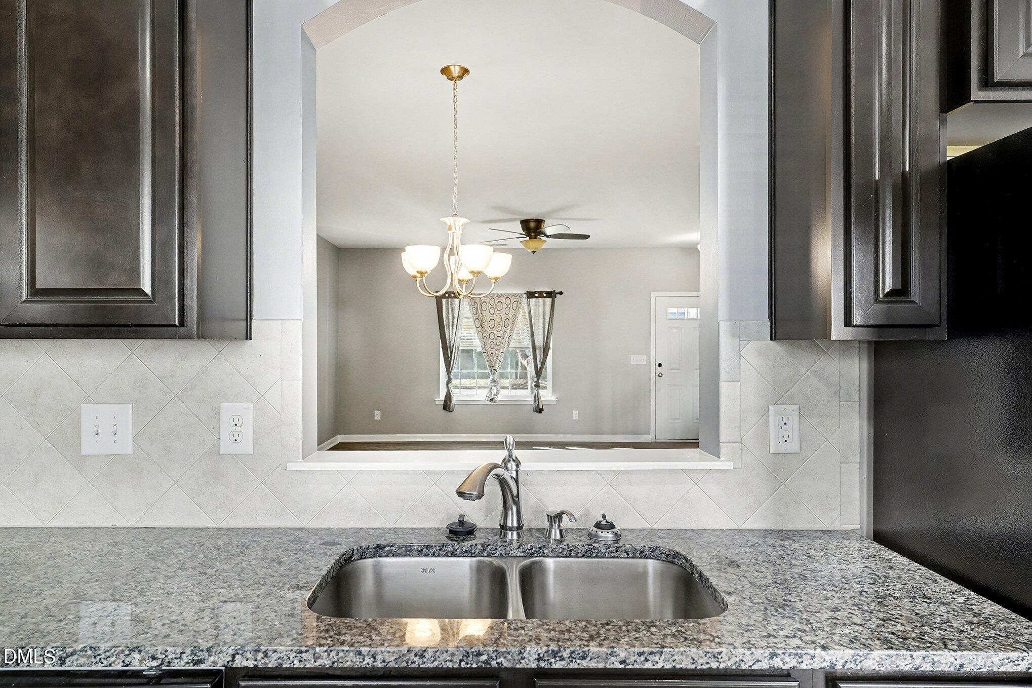 939 Ileagnes Road Raleigh, NC 27603 - Photo 9 of 33 010_jam03071_678