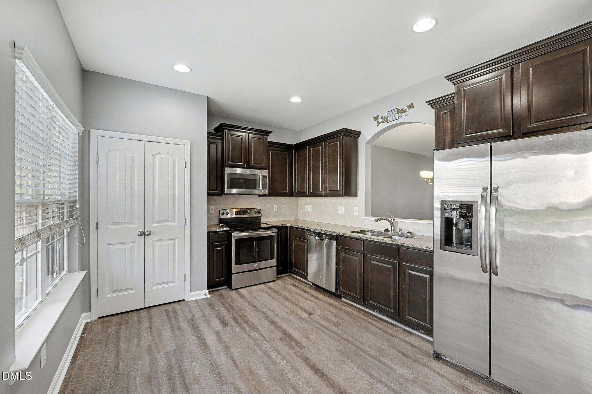 939 Ileagnes Road Raleigh, NC 27603 - Photo 8 of 33 009_jam03066_899