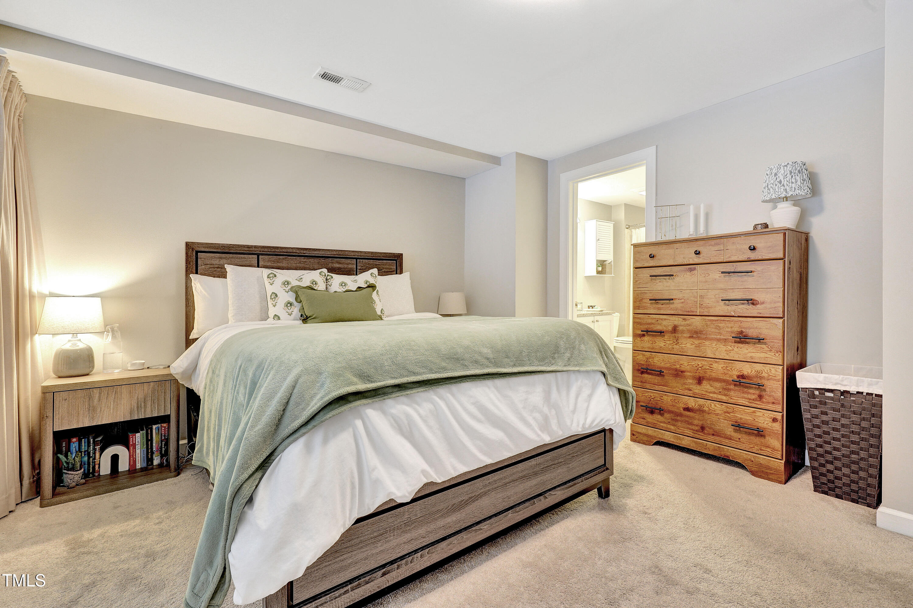 200 South Dawson Street, Unit 103 Raleigh, NC 27601 - Photo 9 of 28 10