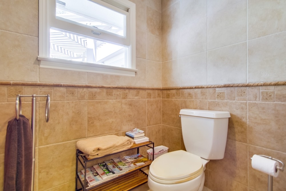 16012 Martincoit Road Poway, CA 92064 - Photo 18 of 25