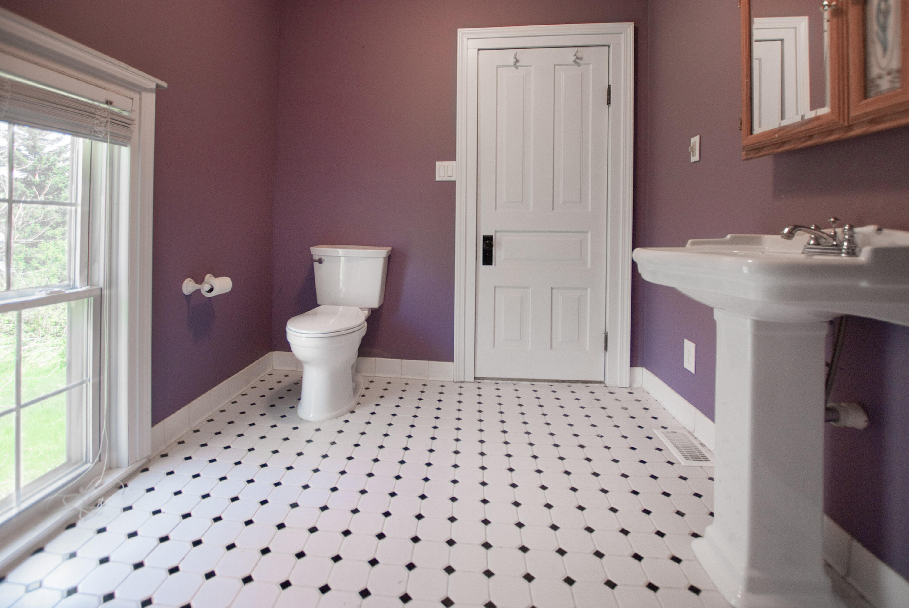 22 West Allen Road Howell, MI 48855 - Photo 35 of 43 BathUp2