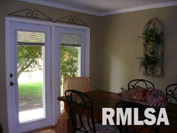 302 11th Street Vienna, IL 62995 - Photo 5 of 15 Gallery Image 5