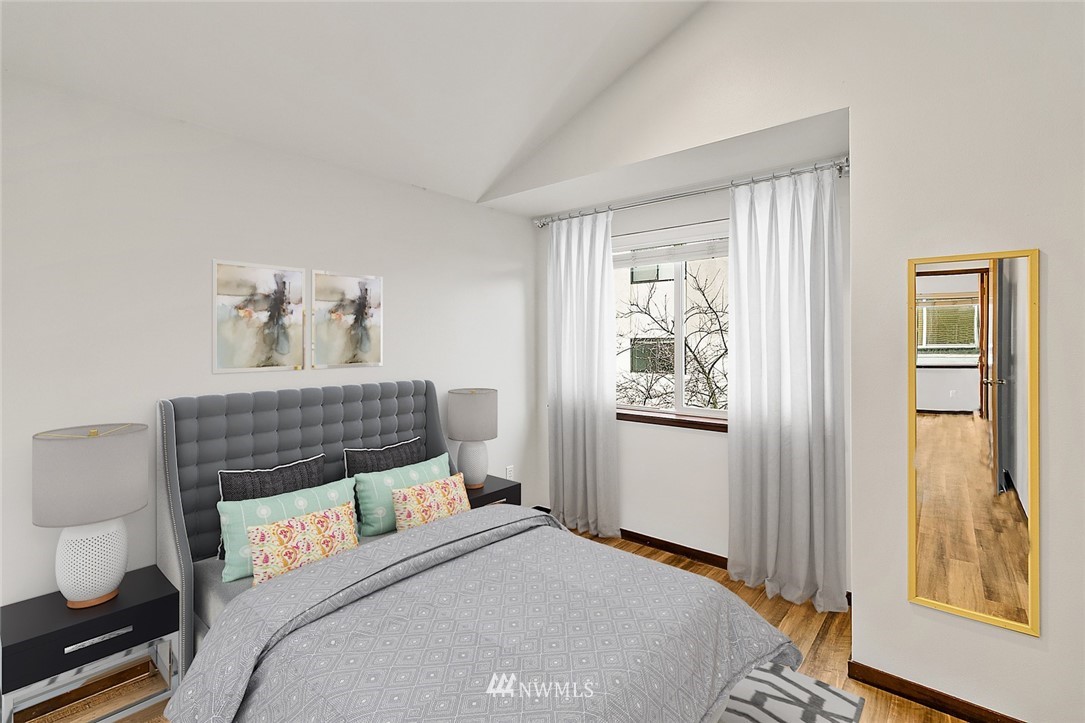 417 North 46th Street, Unit B Seattle, WA 98103 - Photo 12 of 24 Gallery Image 12