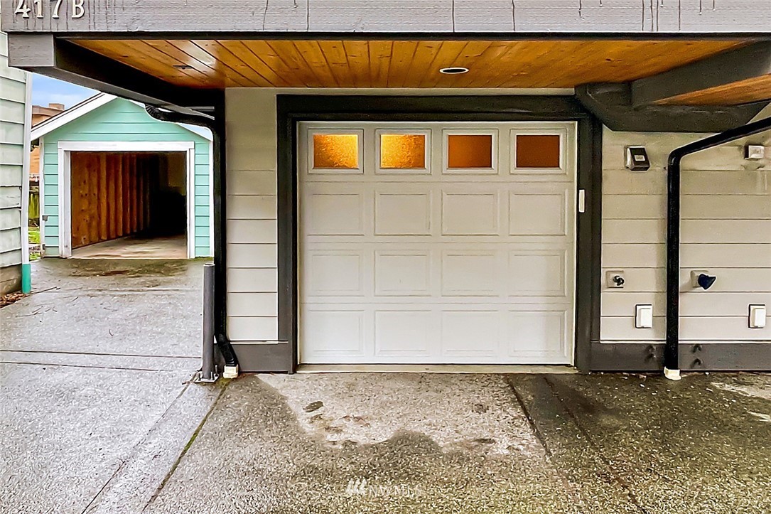 417 North 46th Street, Unit B Seattle, WA 98103 - Photo 23 of 24 Gallery Image 23