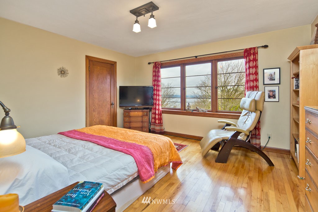 3322 East Terrace Street Seattle, WA 98122 - Photo 10 of 15