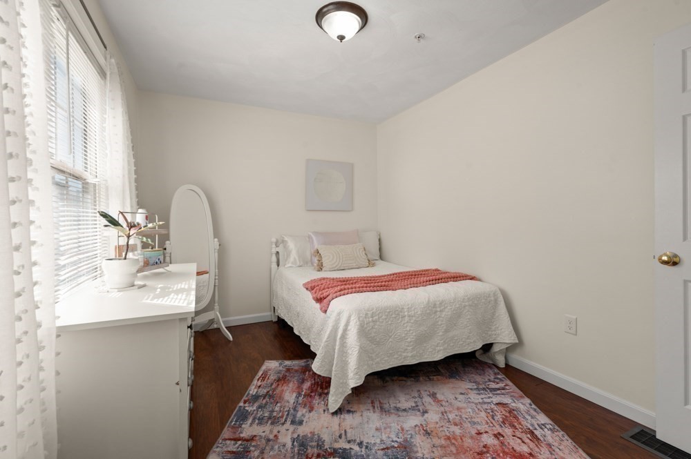 15 Alton Street, Unit 9 Lowell, MA 01852 - Photo 19 of 40