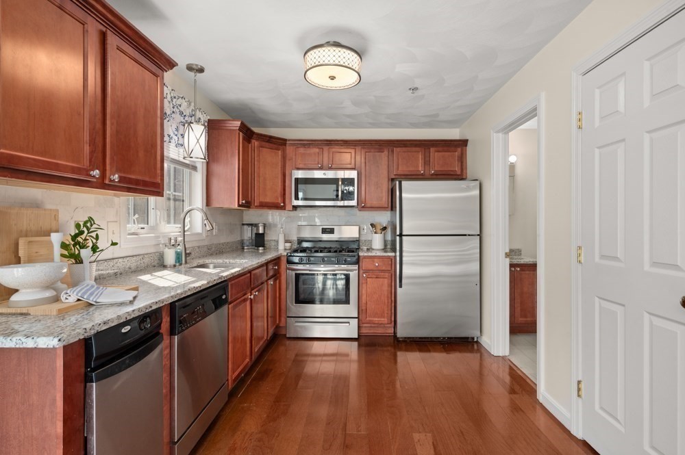 15 Alton Street, Unit 9 Lowell, MA 01852 - Photo 2 of 40