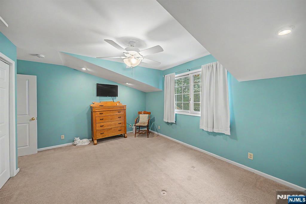 409 Ridge Road Dayton, NJ 08810 - Photo 36 of 36 Gallery Image 36