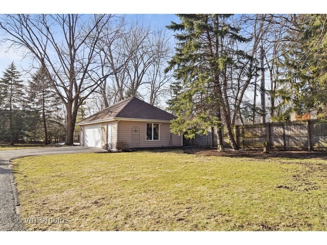 5600 South County Line Road Hinsdale, IL 60521 - Photo 24 of 24 a view of a house with a yard