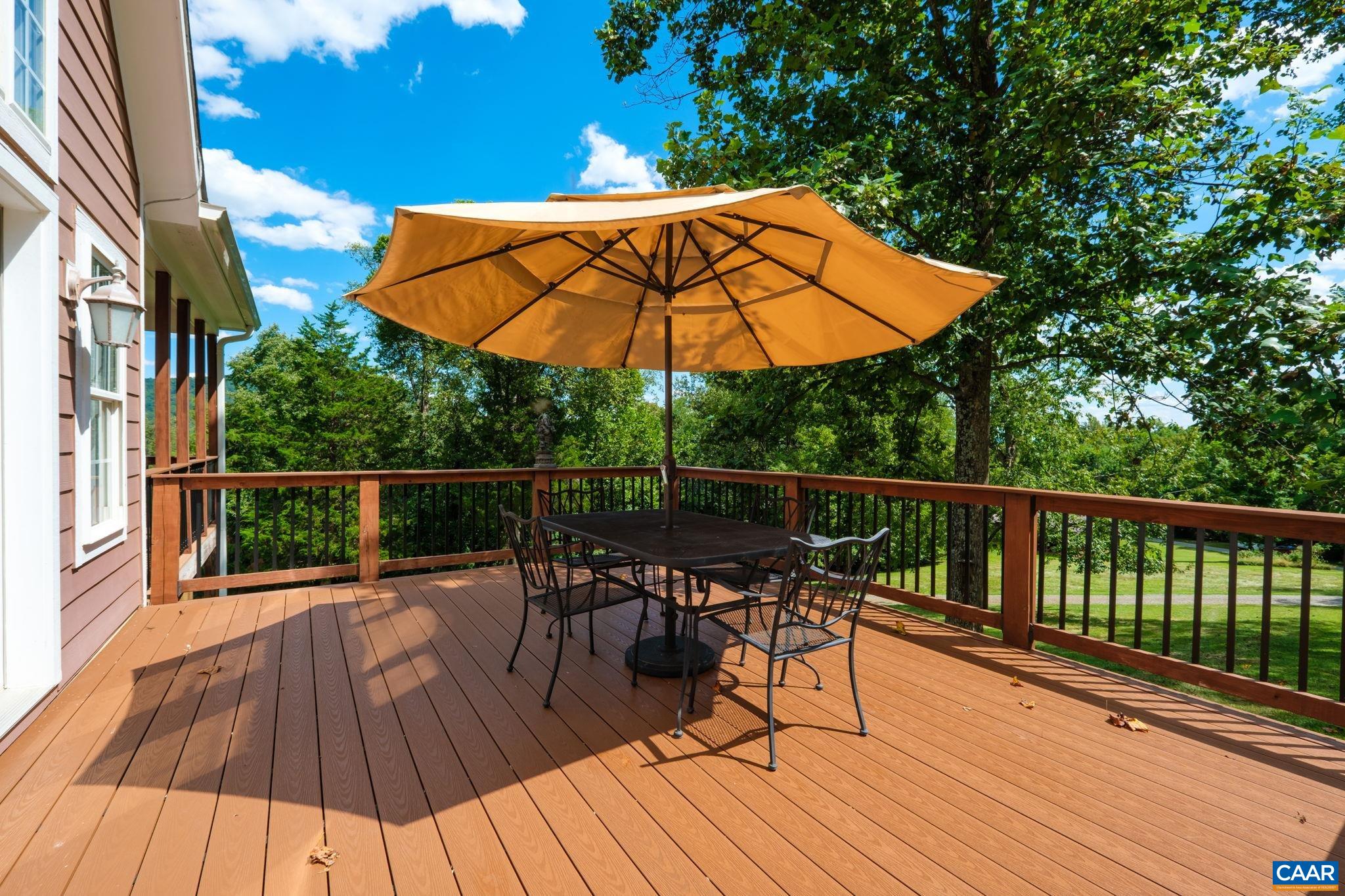 431 Bear Run Road Stanardsville, VA 22973 - Photo 23 of 54 Deck access from dining