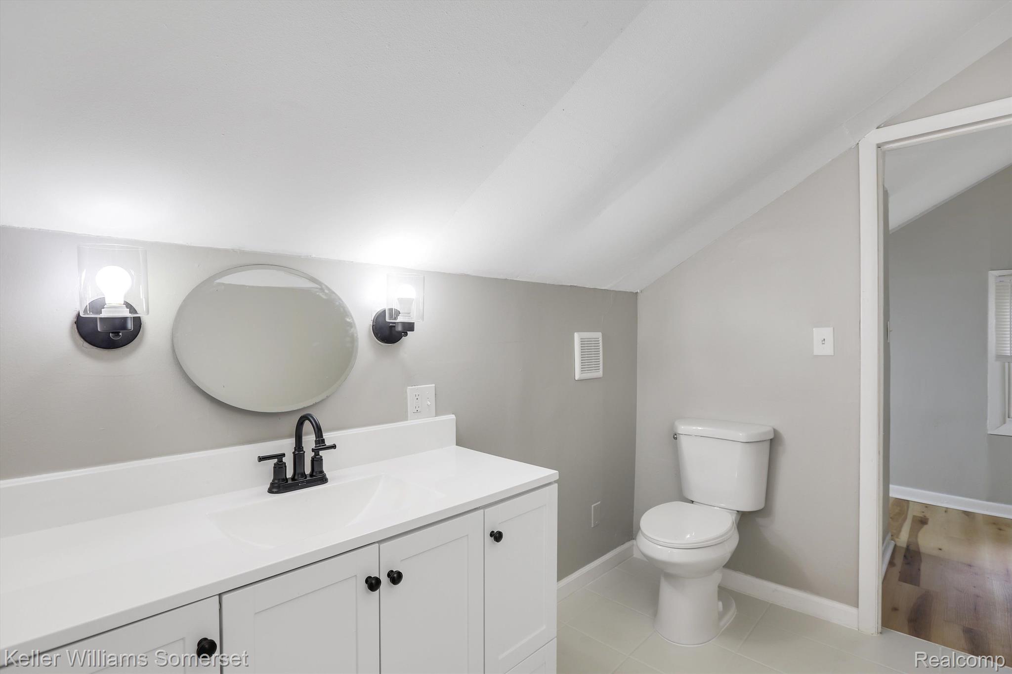 21396 Doepfer Road Warren, MI 48091 - Photo 14 of 26 Gallery Image 14