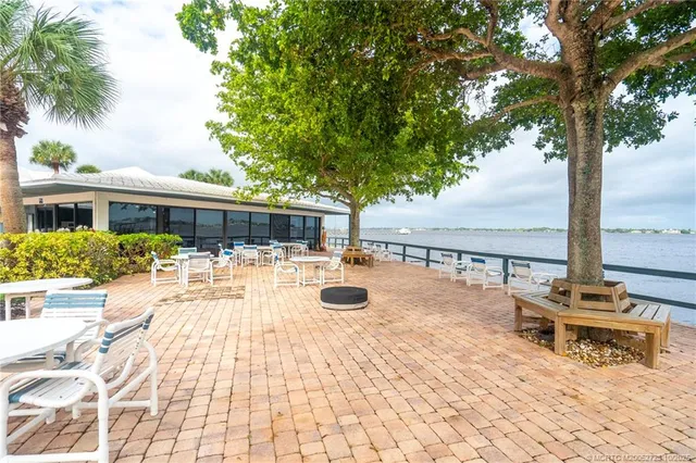 $1,750 | 175 Southeast St Lucie Boulevard, Unit H185, Stuart, FL 34996