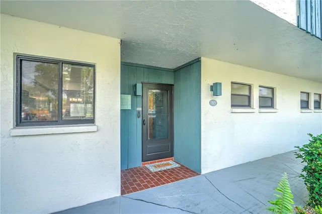 a view of an entryway of house