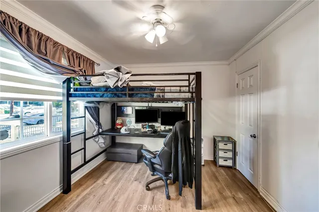 $1,100,000 | 6933 Etiwanda Avenue, Reseda, CA 91335