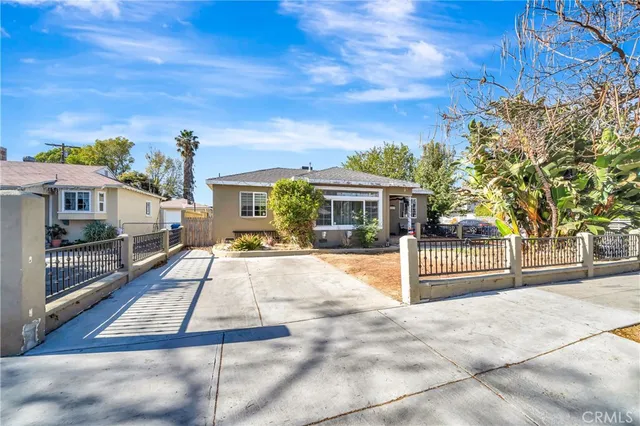 $1,100,000 | 6933 Etiwanda Avenue, Reseda, CA 91335