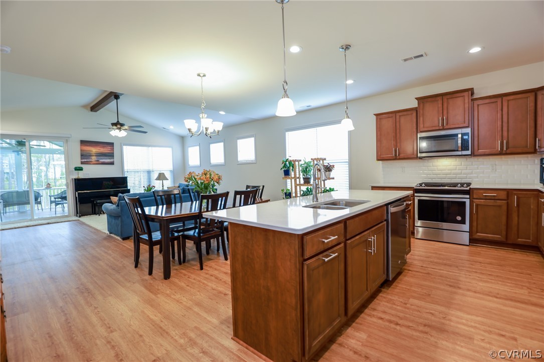 15712 Henningford Road Chesterfield, VA 23832 - Photo 8 of 48 Gallery Image 8