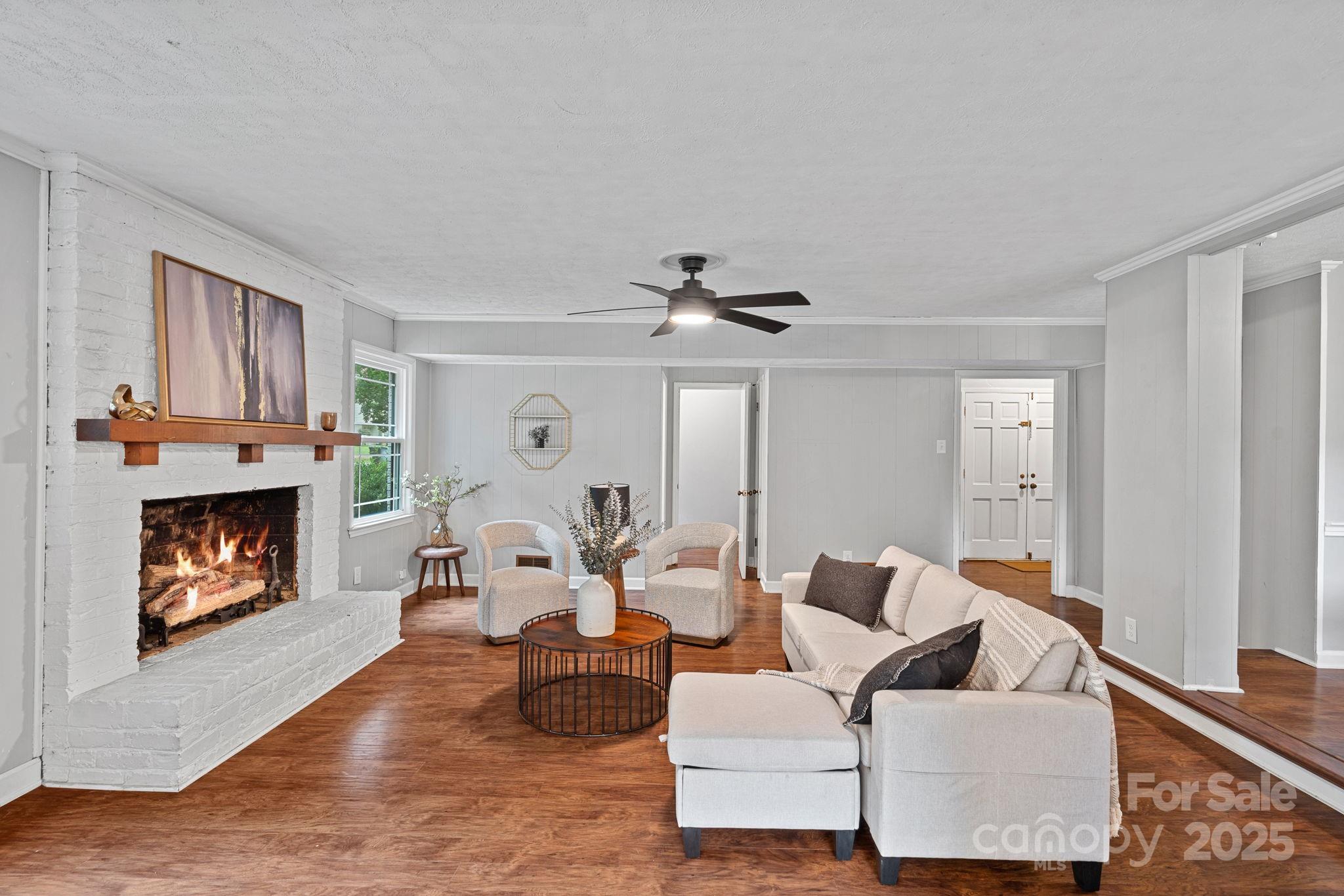 1108 Braeburn Road Charlotte, NC 28211 - Photo 17 of 31 Gallery Image 17