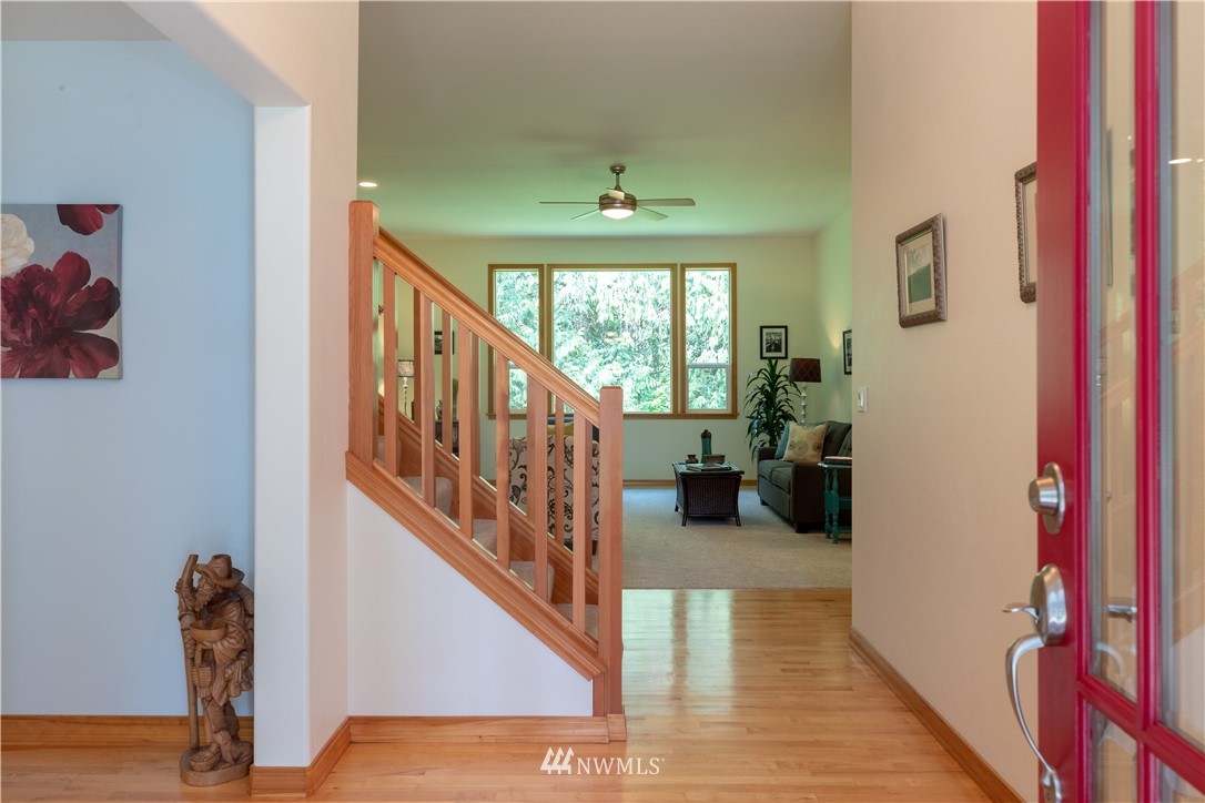5057 Sand Road Bellingham, WA 98226 - Photo 7 of 24