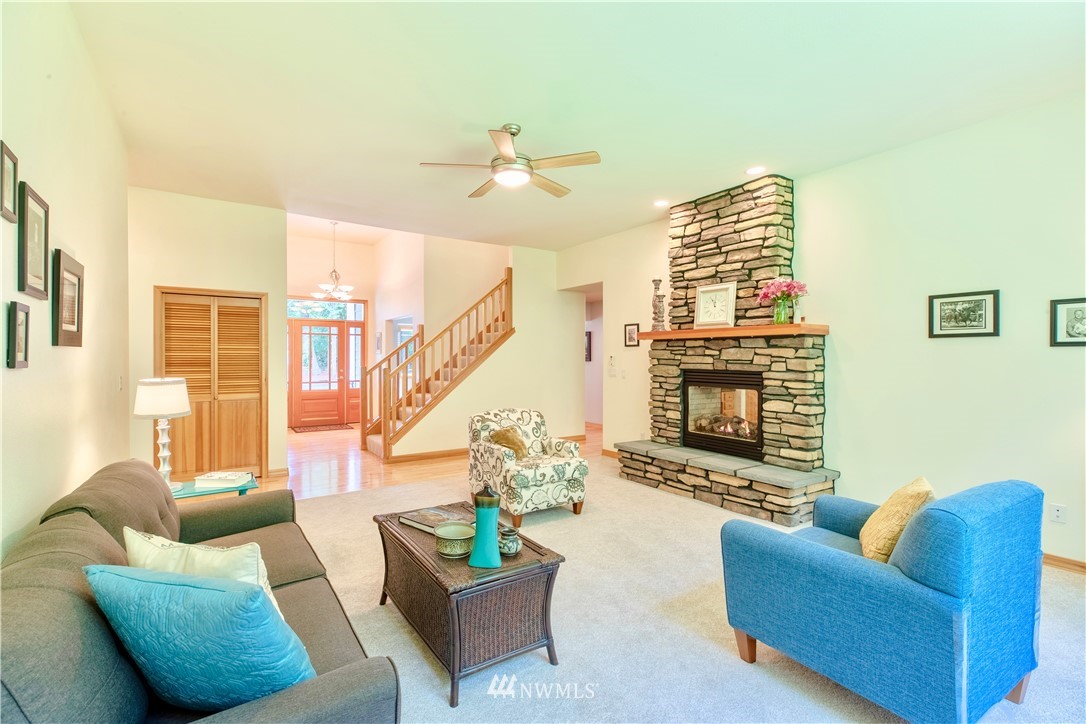 5057 Sand Road Bellingham, WA 98226 - Photo 8 of 24
