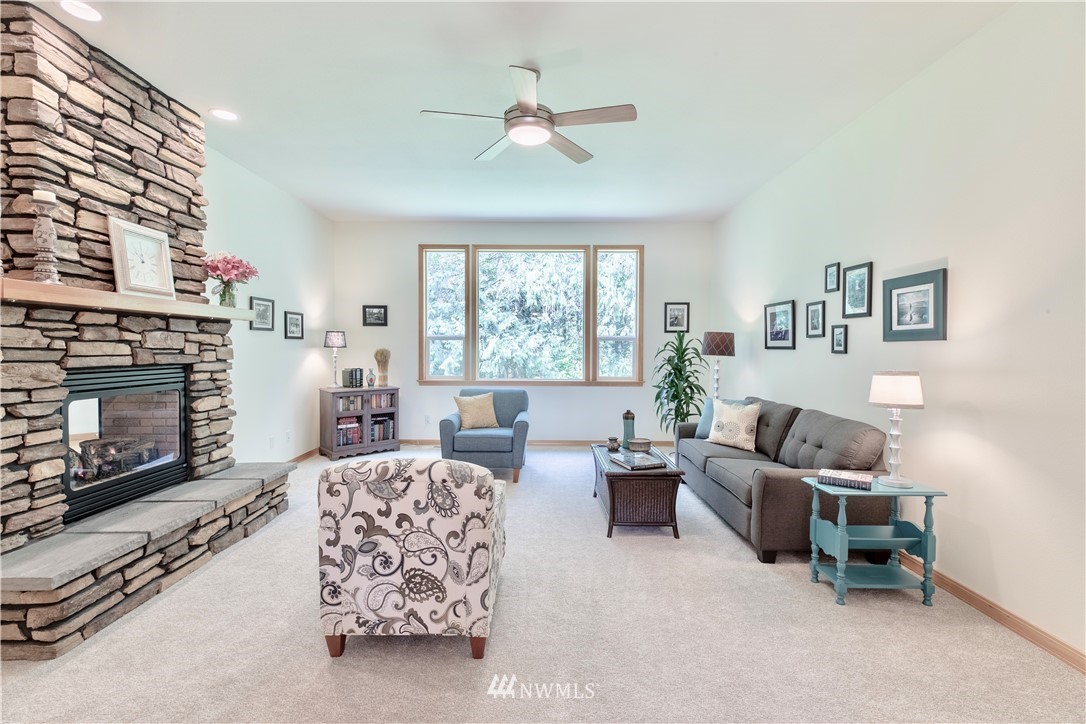 5057 Sand Road Bellingham, WA 98226 - Photo 9 of 24
