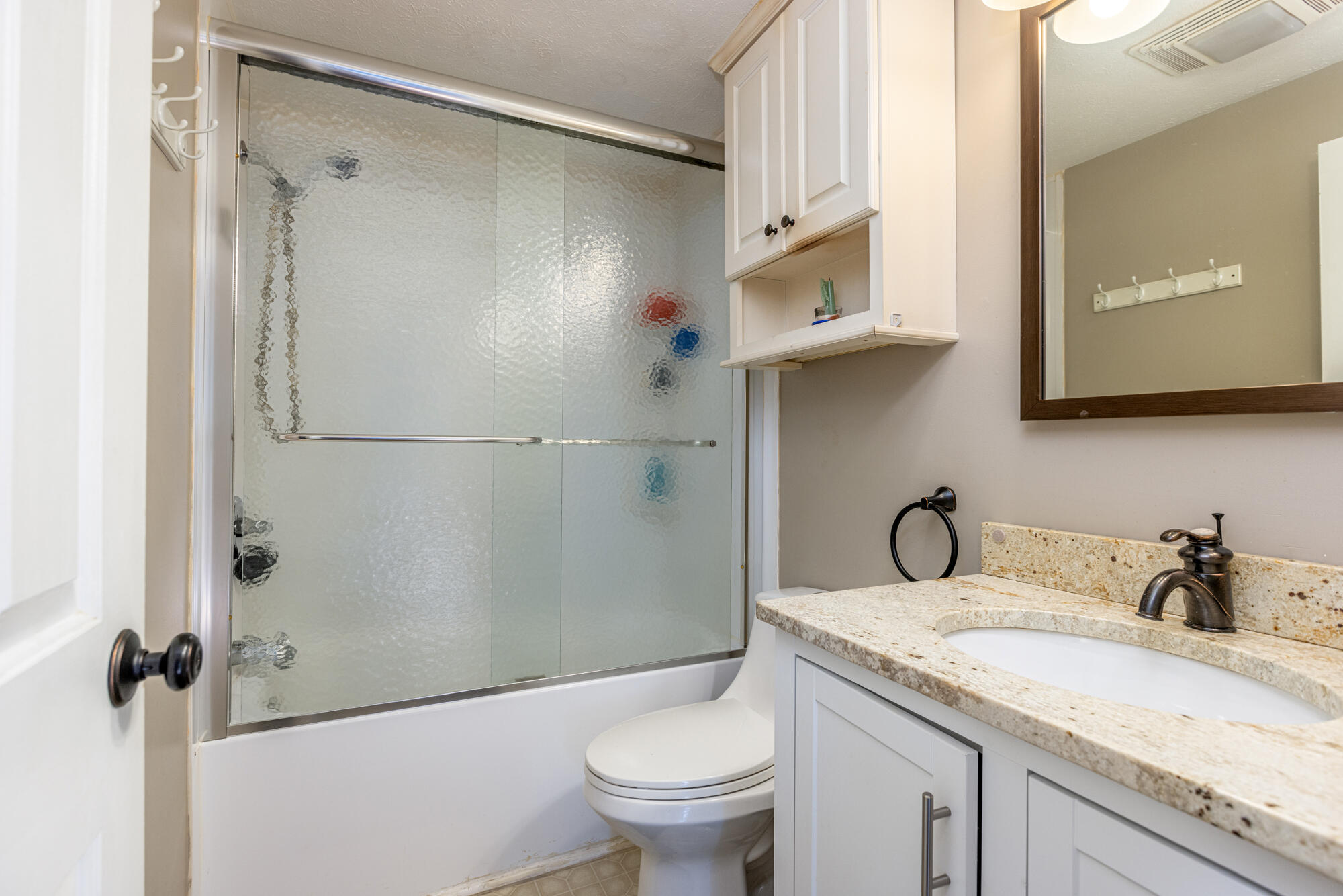 34 Ocean Park Road, Unit 17 Saco, ME 04072 - Photo 14 of 18 34 Ocean Park #17_W5_013