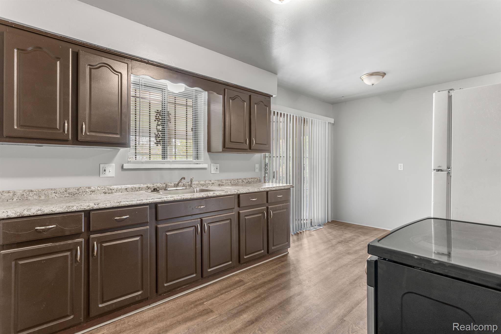 4369 Isabelle Street Inkster, MI 48141 - Photo 9 of 28 Gallery Image 9