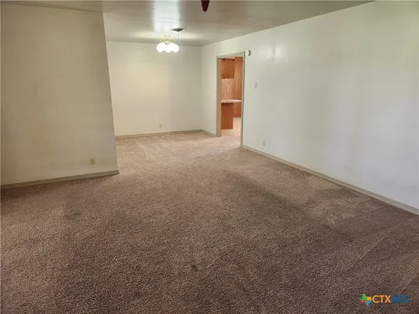 $1,695 | 2909 Oakdale Drive, Temple, TX 76502