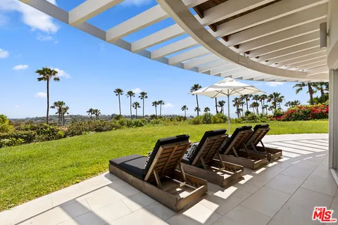 $4,950,000 | 6375 Gayton Place, Malibu, CA 90265