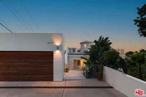 $4,950,000 | 6375 Gayton Place, Malibu, CA 90265