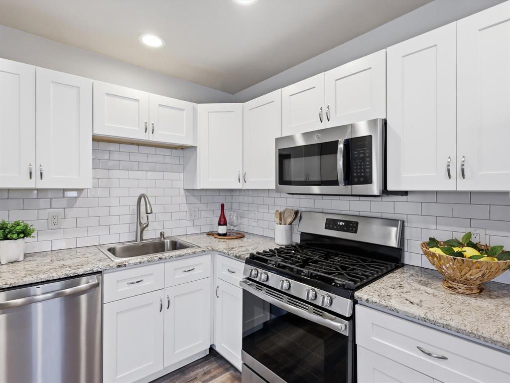 708 North Alamo Road Rockwall, TX 75087 - Photo 18 of 40