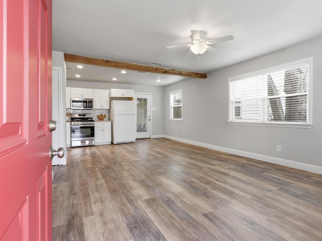 708 North Alamo Road Rockwall, TX 75087 - Photo 8 of 40