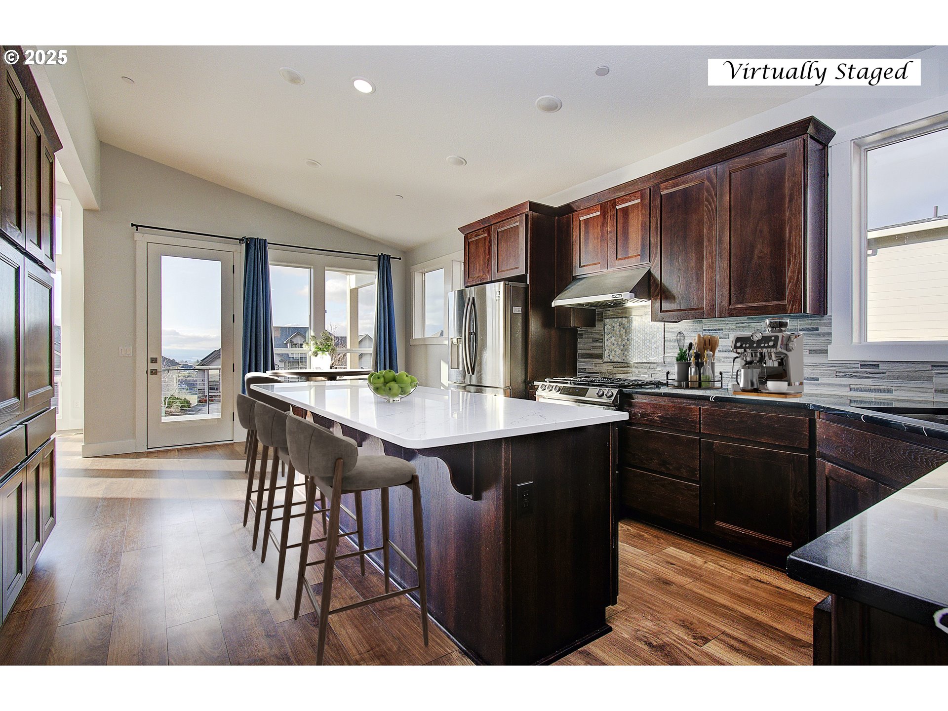 1920 Northwest Klickitat Street Camas, WA 98607 - Photo 12 of 48