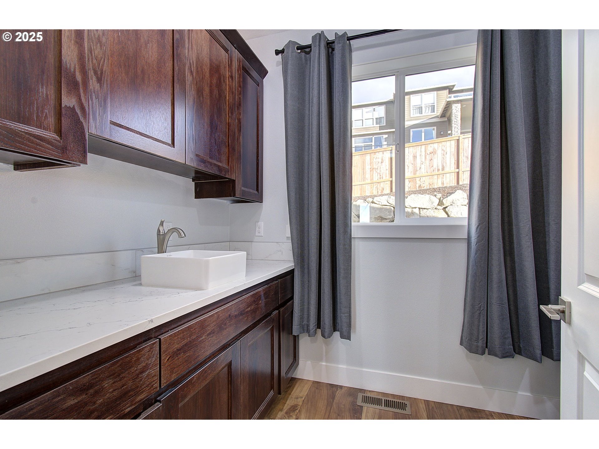 1920 Northwest Klickitat Street Camas, WA 98607 - Photo 16 of 48