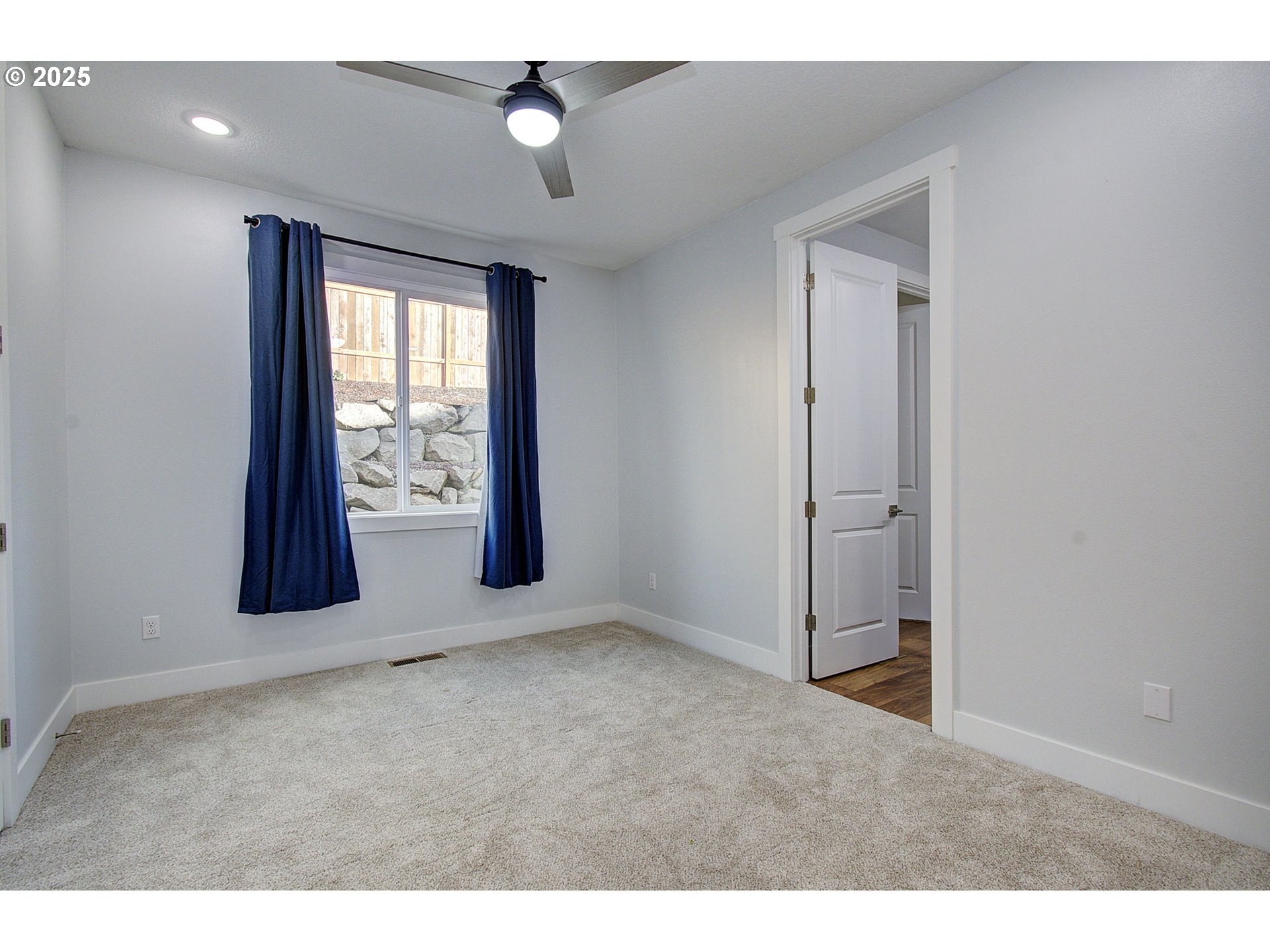 1920 Northwest Klickitat Street Camas, WA 98607 - Photo 28 of 48