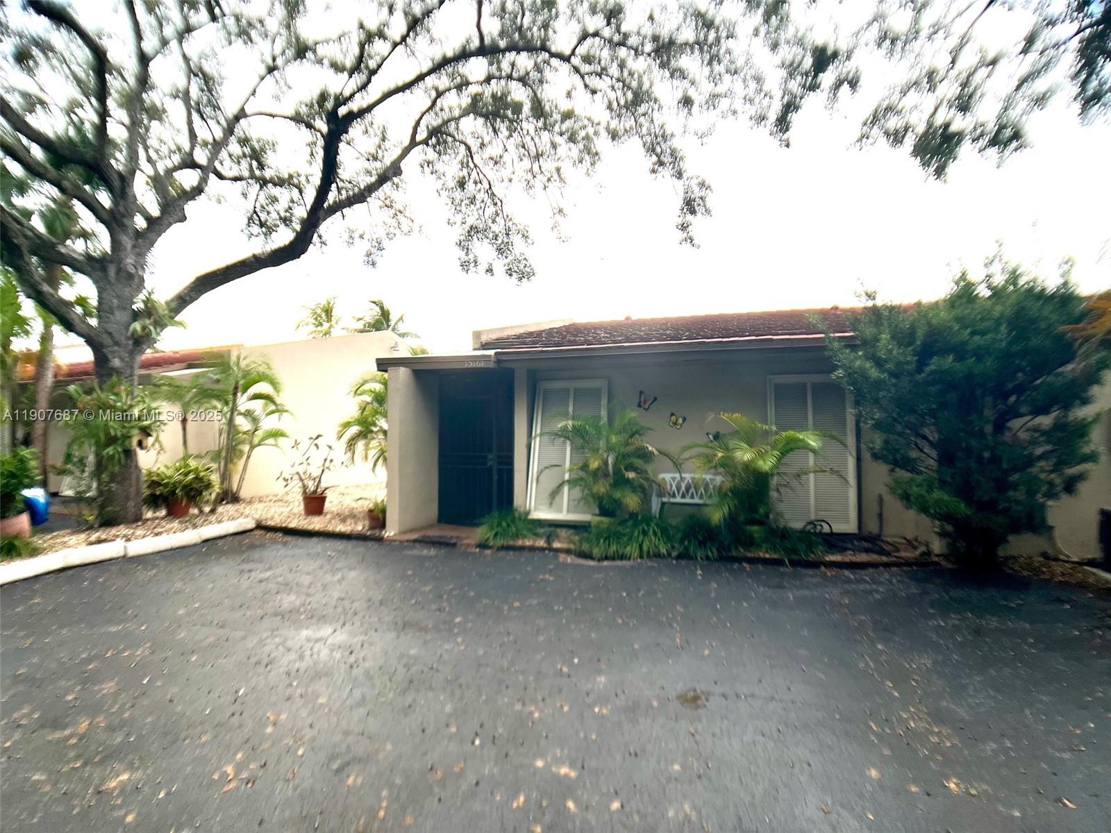 15167 Montrose Road Miami Lakes, FL 33016 - Photo 1 of 11 Gallery Image 1