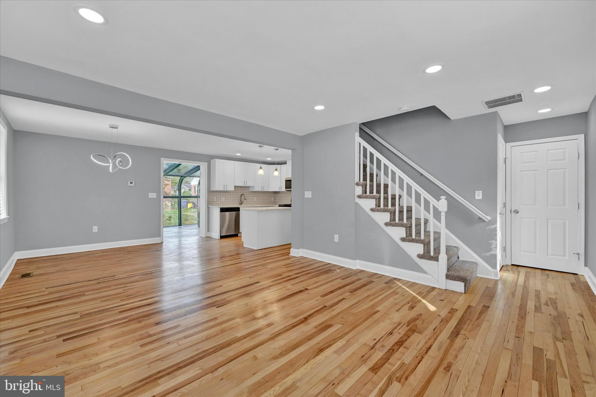 5902 Eastern Parkway Baltimore, MD 21206 - Photo 5 of 22