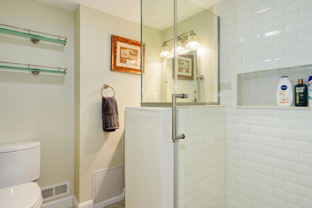 20 Meadow Road Northborough, MA 01532 - Photo 27 of 30 Gallery Image 27