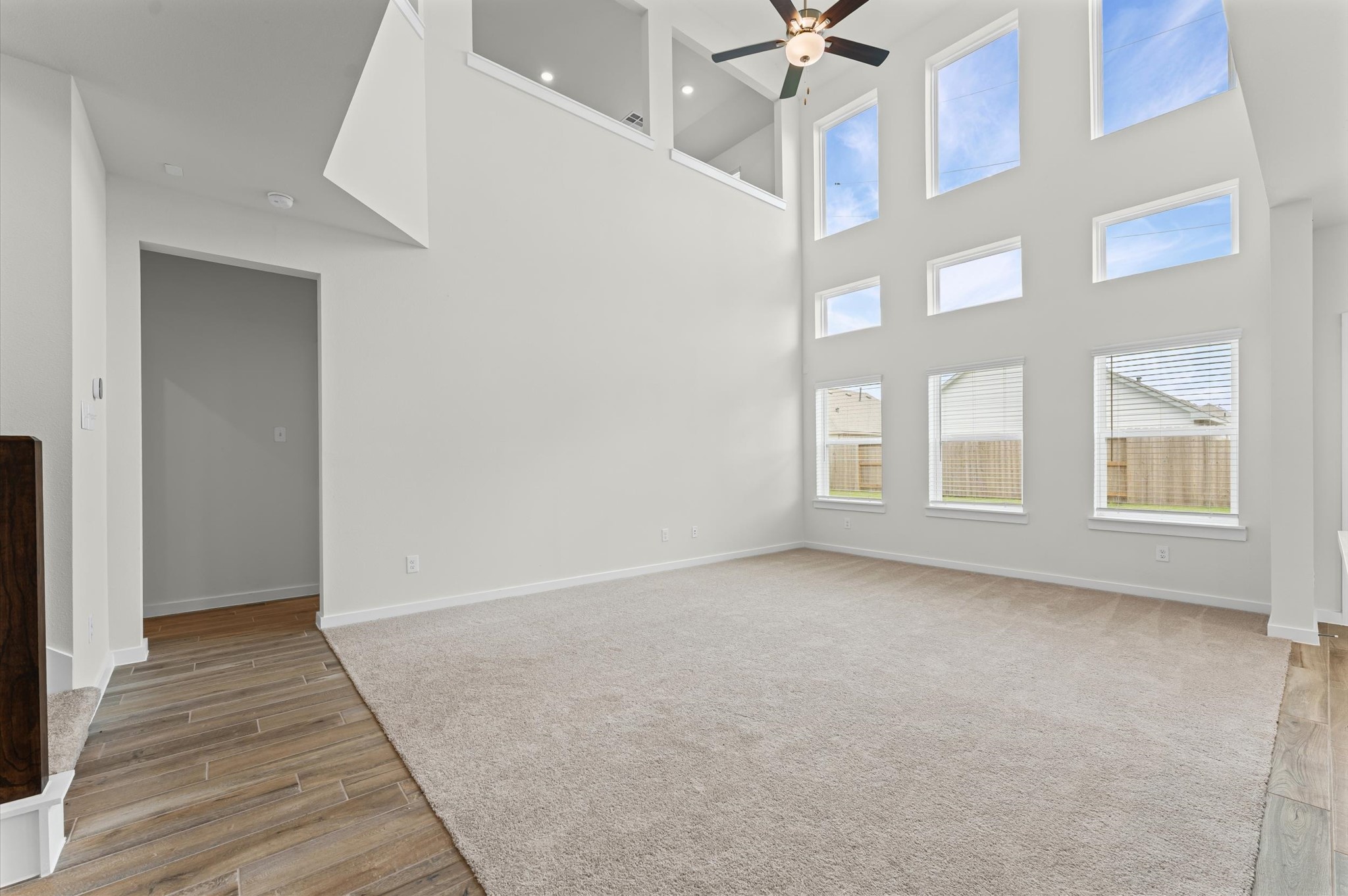 8322 Amethyst Valley Lane Angleton, TX 77515 - Photo 4 of 25