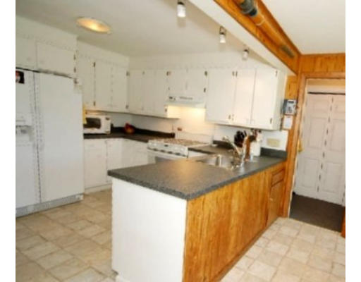 14 Minuteman Road Acton, MA 01720 - Photo 4 of 14 Gallery Image 4
