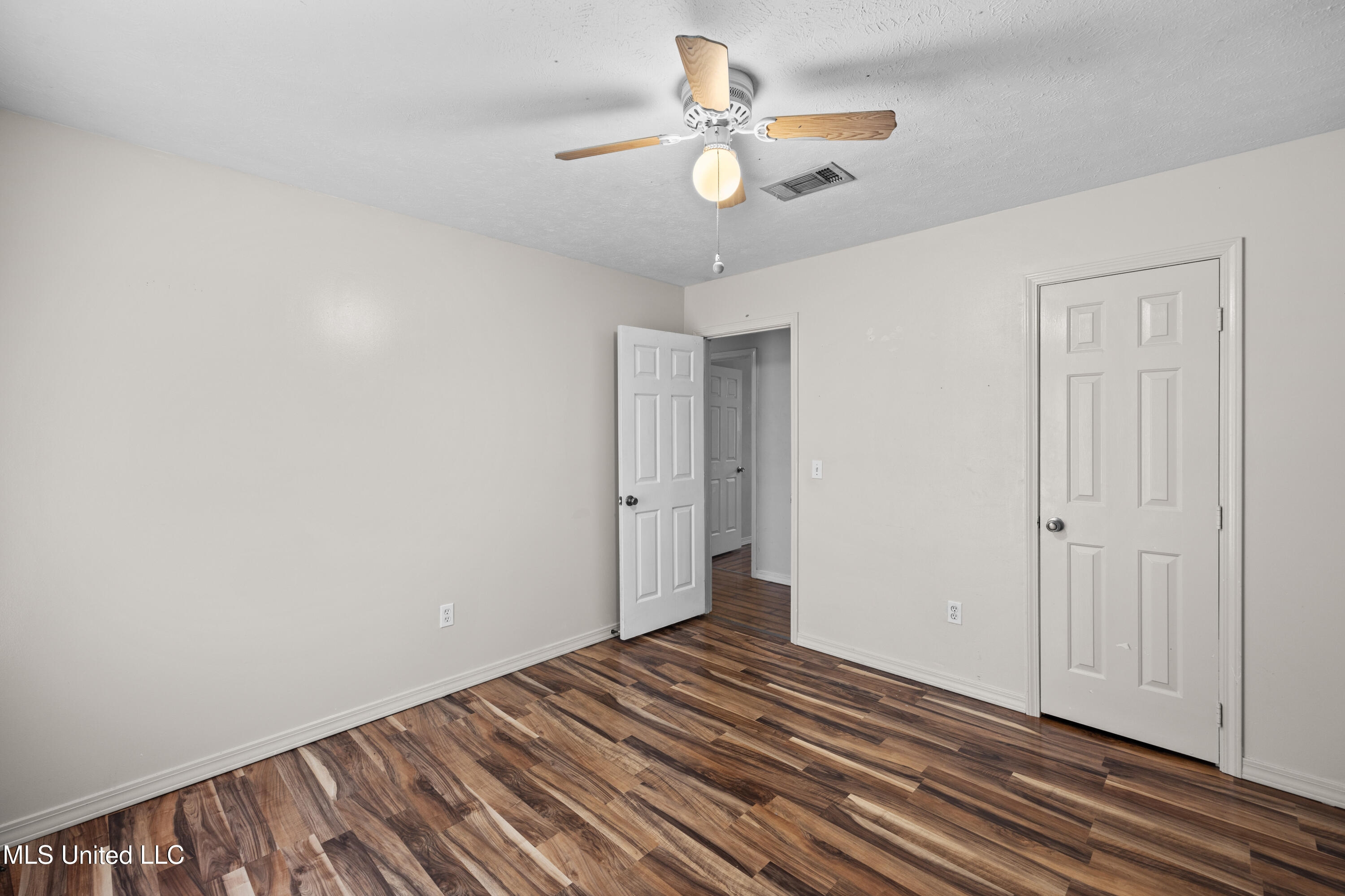 25 Ripple Drive Brandon, MS 39042 - Photo 8 of 13 Bedrm 2