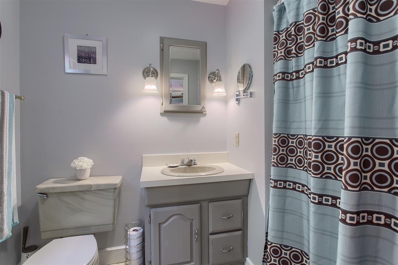 22 Queens Way Merrimack, NH 03054 - Photo 22 of 40