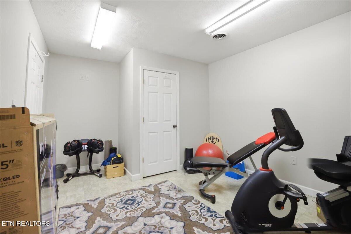 150 Tom Franklin Road Jefferson City, TN 37760 - Photo 22 of 37 43-150_Tom_Franklin_Rd_038