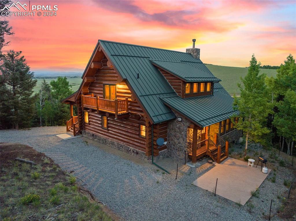 626 Stacker Drive Hartsel, CO 80449 - Photo 4 of 50 an outdoor space with seating area and trees