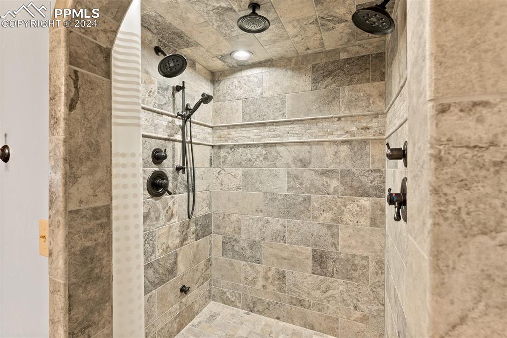 626 Stacker Drive Hartsel, CO 80449 - Photo 47 of 50 a bathroom with a shower