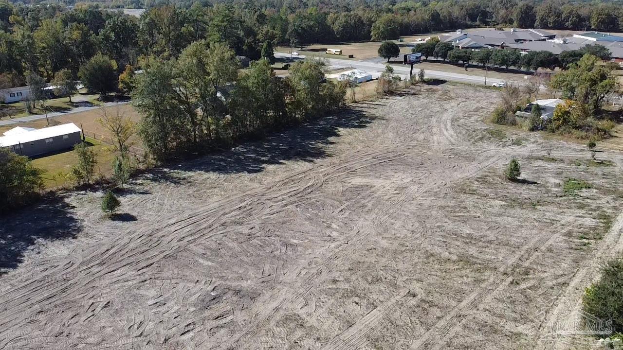 21 North Atmore Al Atmore, AL 36502 - Photo 3 of 23