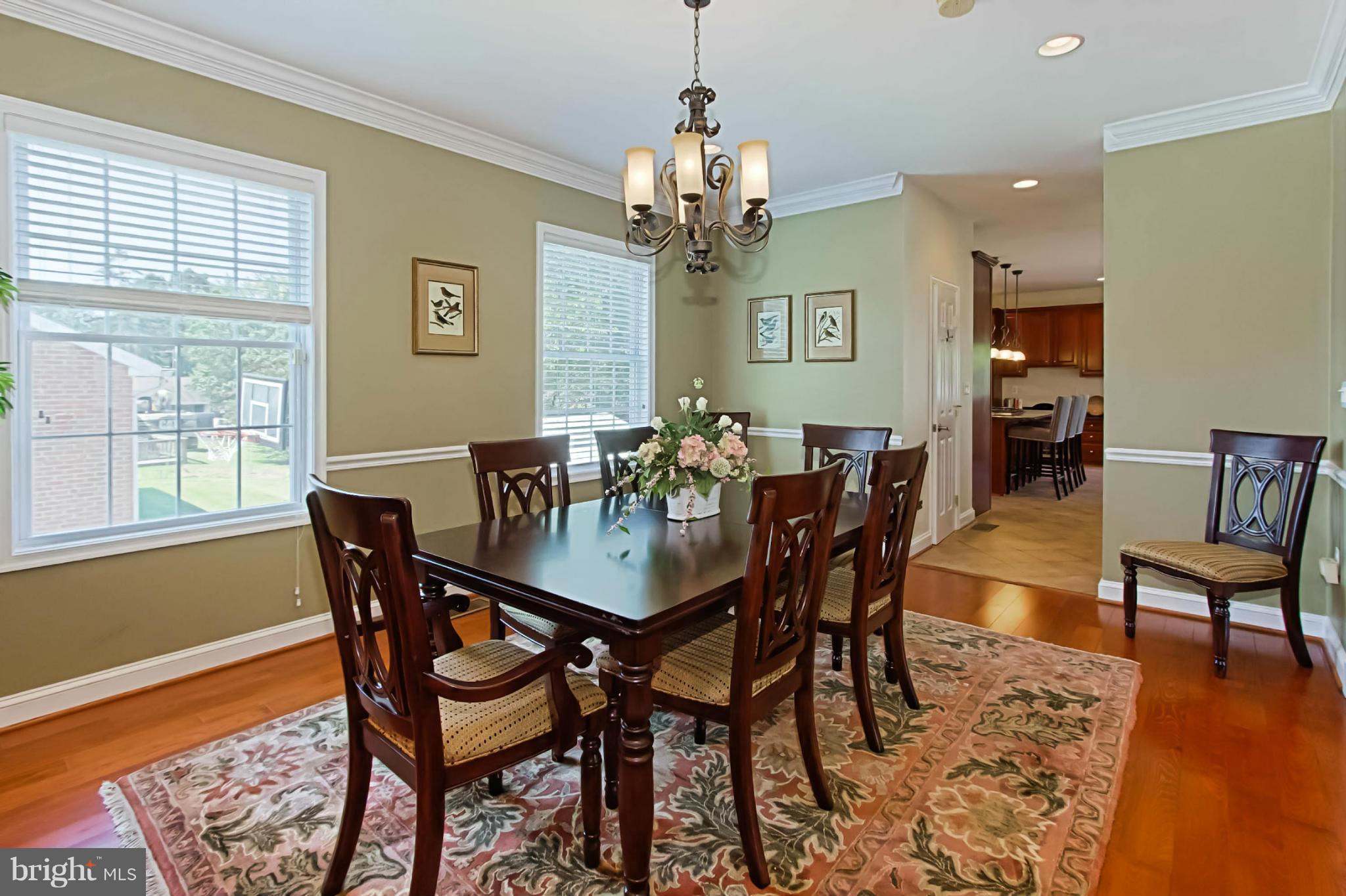 2830 North Rochester Street Arlington, VA 22213 - Photo 10 of 30 Dining Room