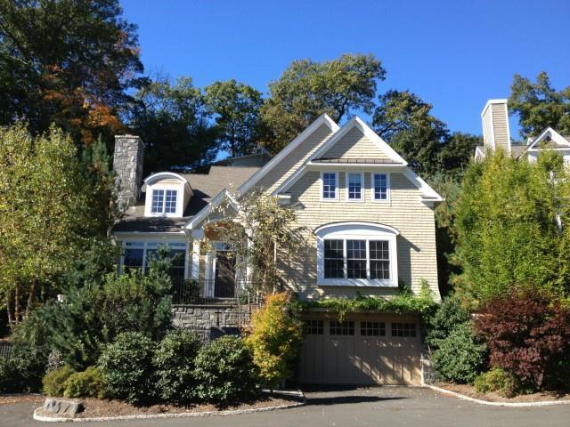 340 Valley Road, Unit 8 Greenwich, CT 06807 - Photo 1 of 1 front view of a house
