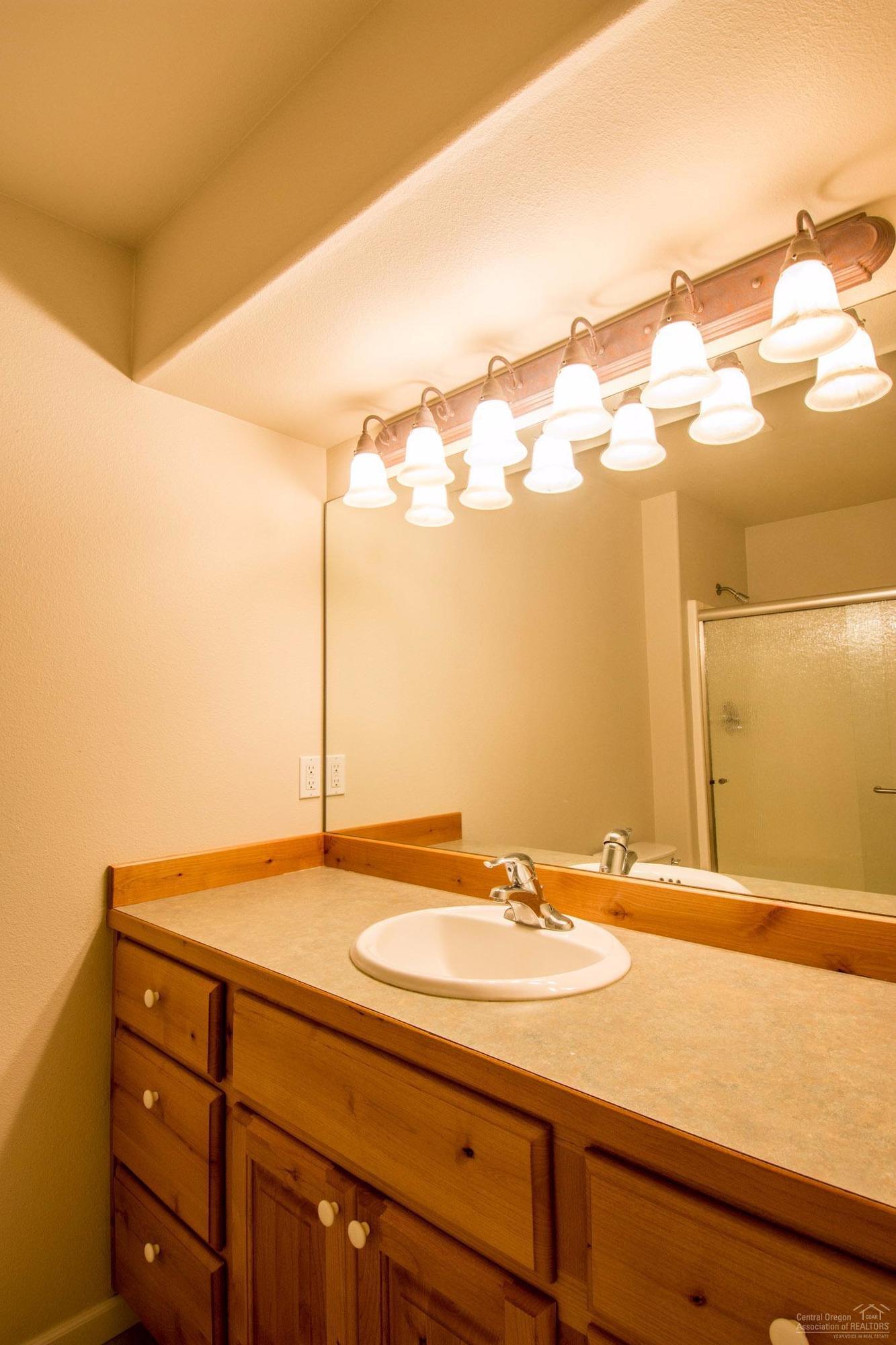 17166 Merced Road Bend, OR 97707 - Photo 12 of 24 Additional Photo