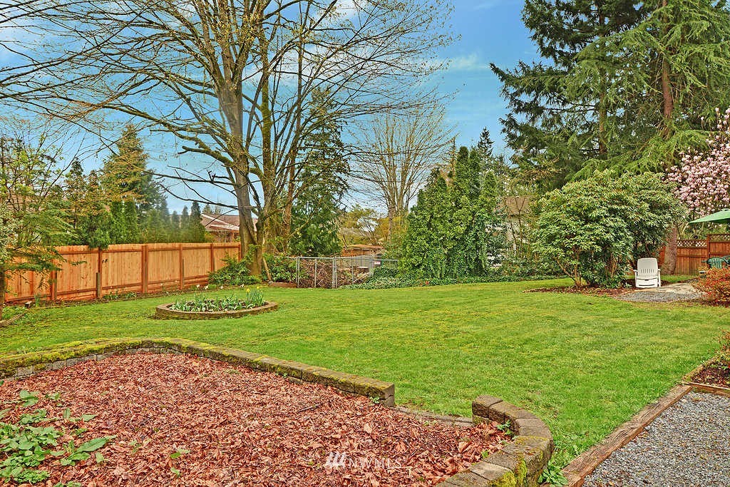 512 213th Street Southwest Bothell, WA 98021 - Photo 17 of 18